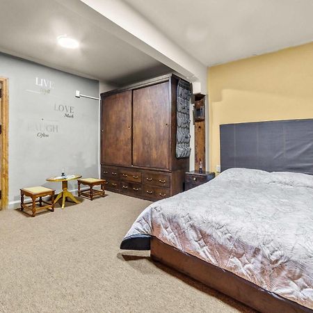 Charming 2-Bedroom Retreat In Lomas De Bezares メキシコシティ エクステリア 写真