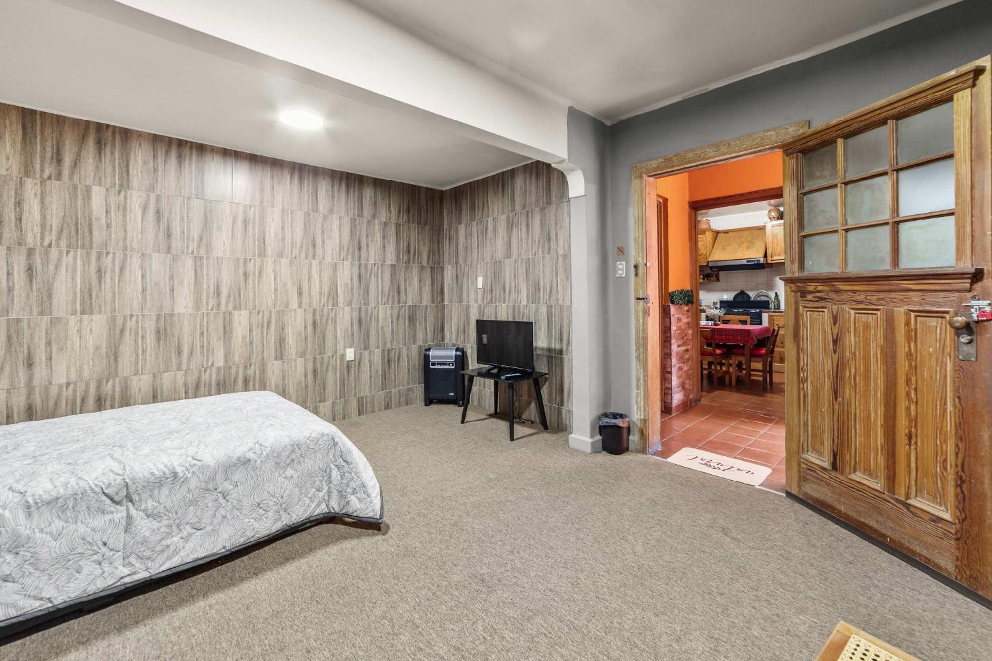 Charming 2-Bedroom Retreat In Lomas De Bezares メキシコシティ エクステリア 写真